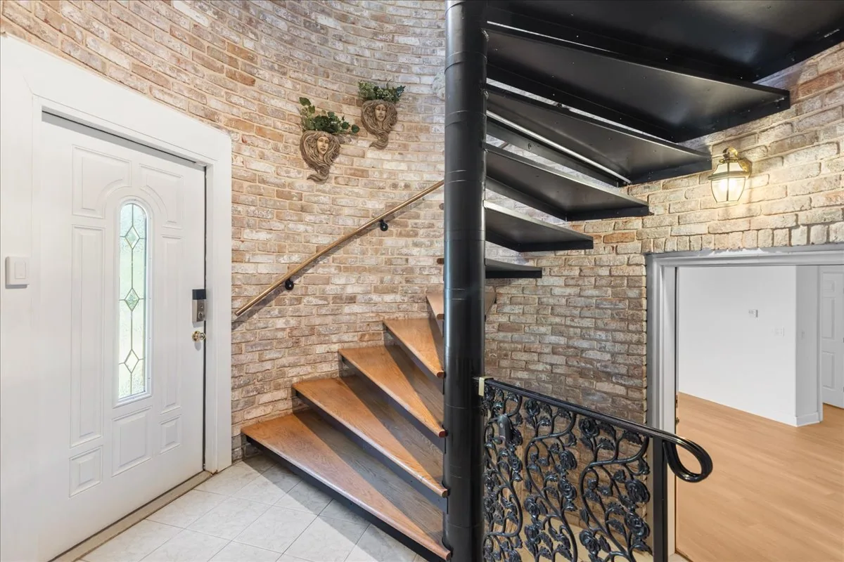Sculptural Turret Stair