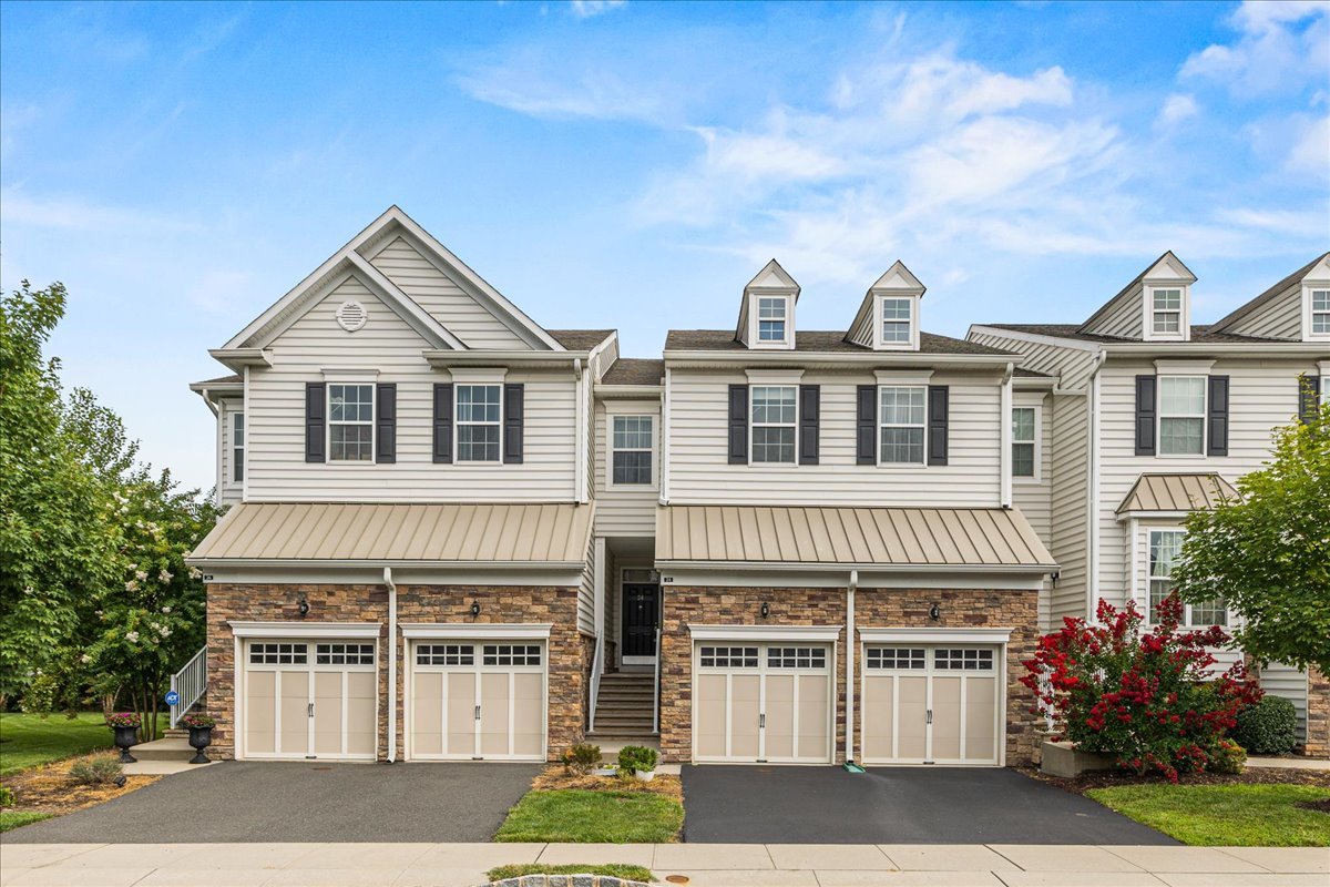 24 Braeburn Dr